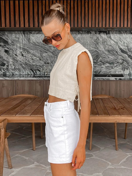 Relaxed Linen Vacation Set with Wide-Leg Trousers