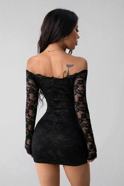 Off-Shoulder Lace Bodycon Dress
