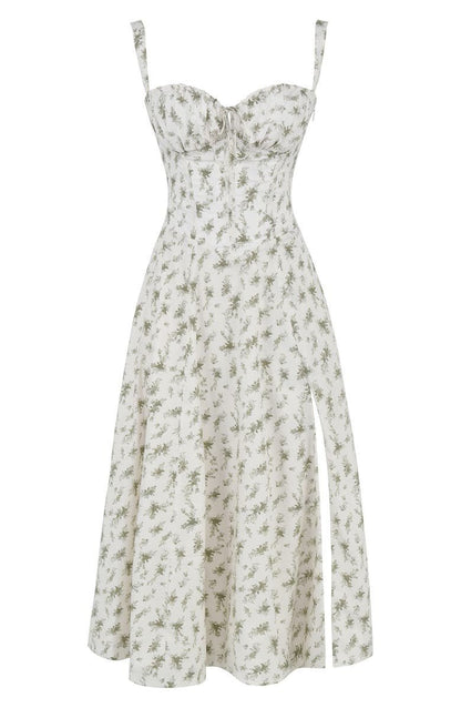 Elegant Waist Dress – Flattering & Timeless
